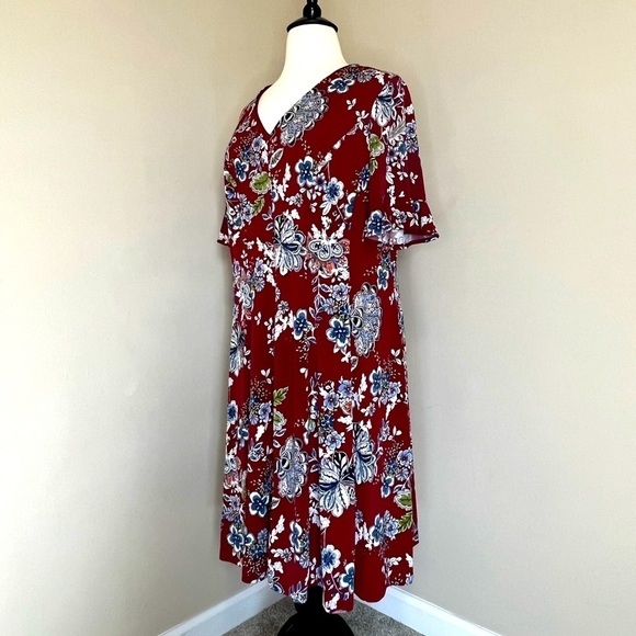 Lane Bryant Floral Shift Dress plus size 24 - Picture 3 of 7